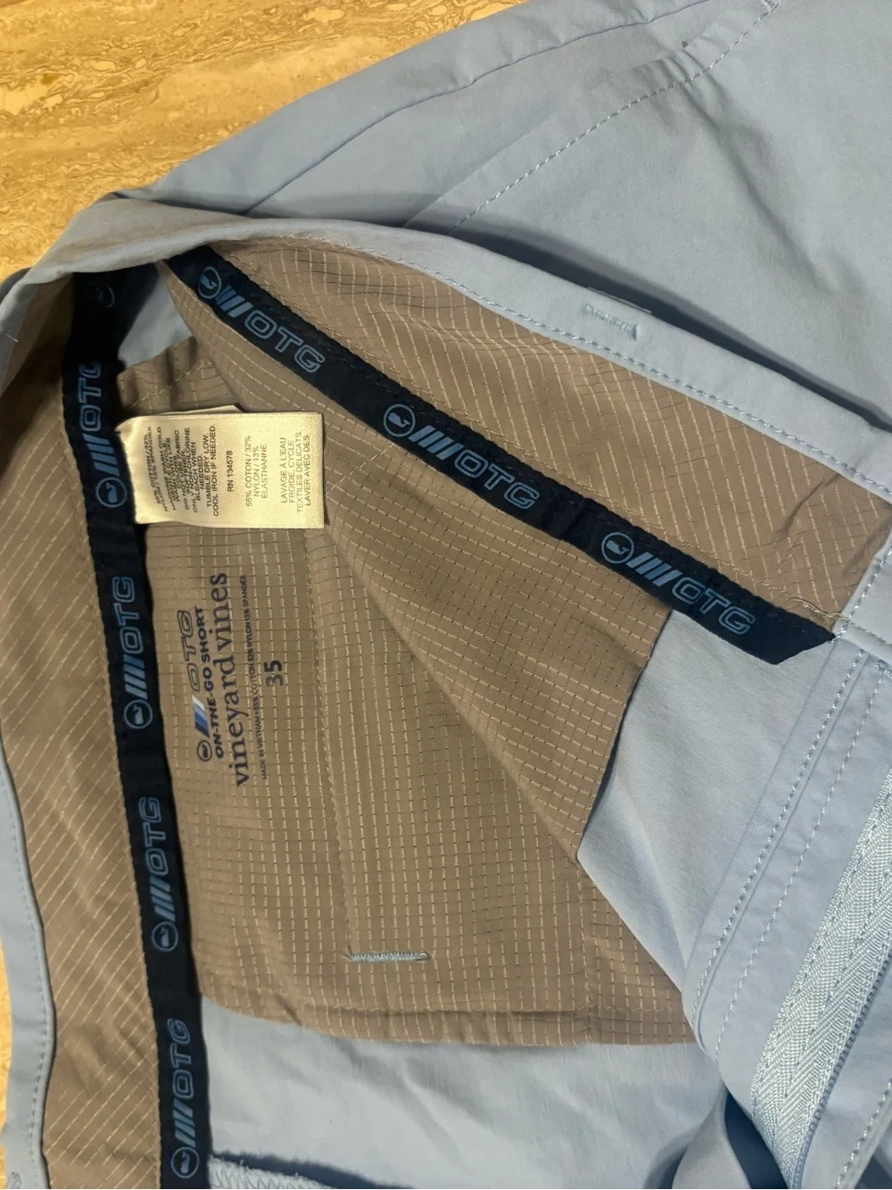 Vineyard Vines Mens 35 On-The-Go Shorts Light Blue Performance Stretch #0061